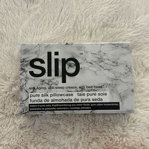 Black and white marble silk pillowcase